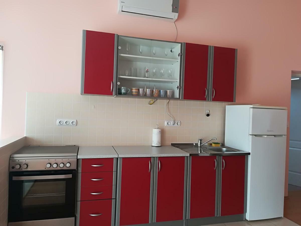 Apartman Rosanda Premuda Luaran gambar